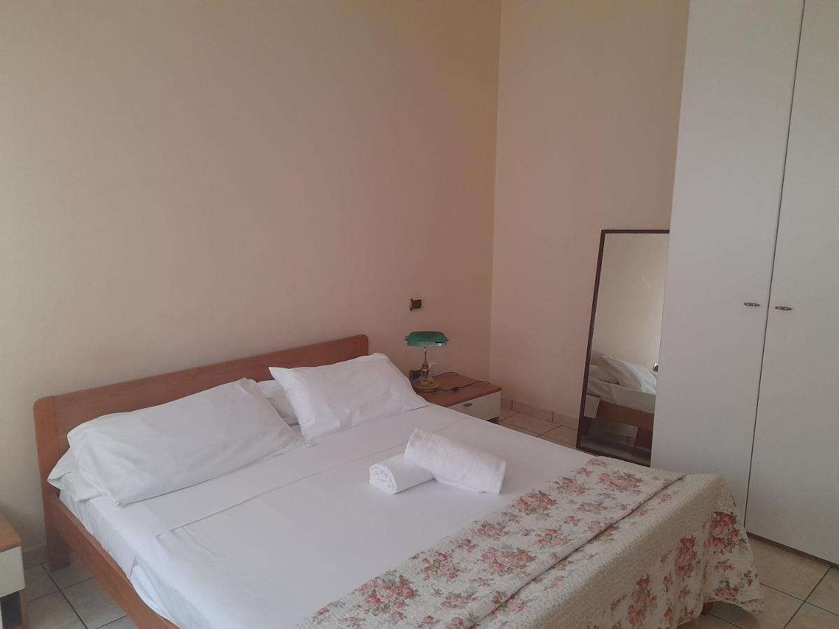 Giulietta Apartments City Centre Verona Luaran gambar